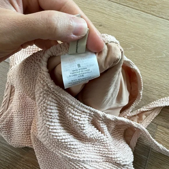 Women’s Madewell one piece swimsuit - Picture 5 of 5